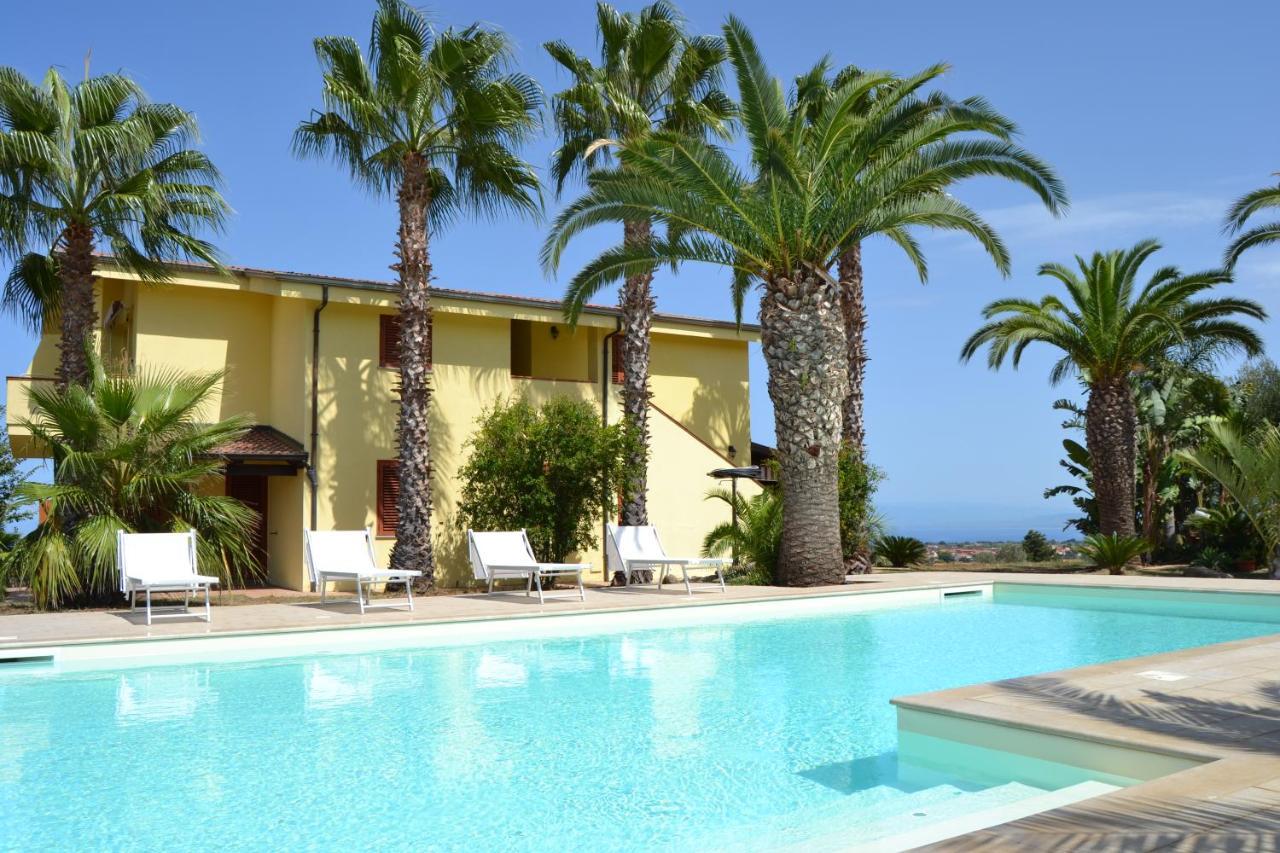 Villa Antonella Zambrone Bagian luar foto